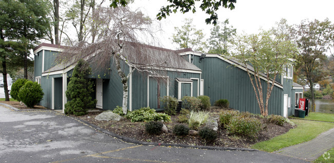 Clubhouse - Old Yorktown Village