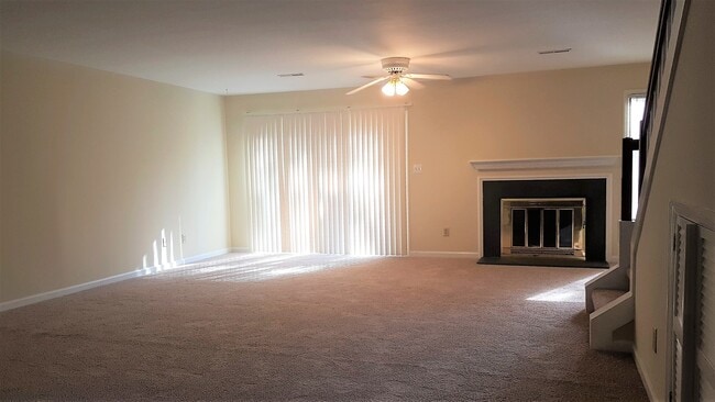 Building Photo - 1402 Sherbrooke Circle, Laurinburg, NC 28352