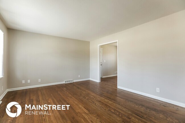 Foto del edificio - 13000 E 54 St