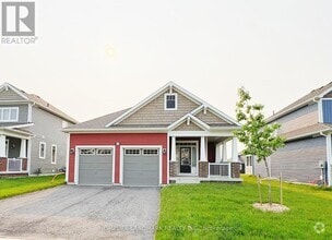 Building Photo - 29 Dyer Cres