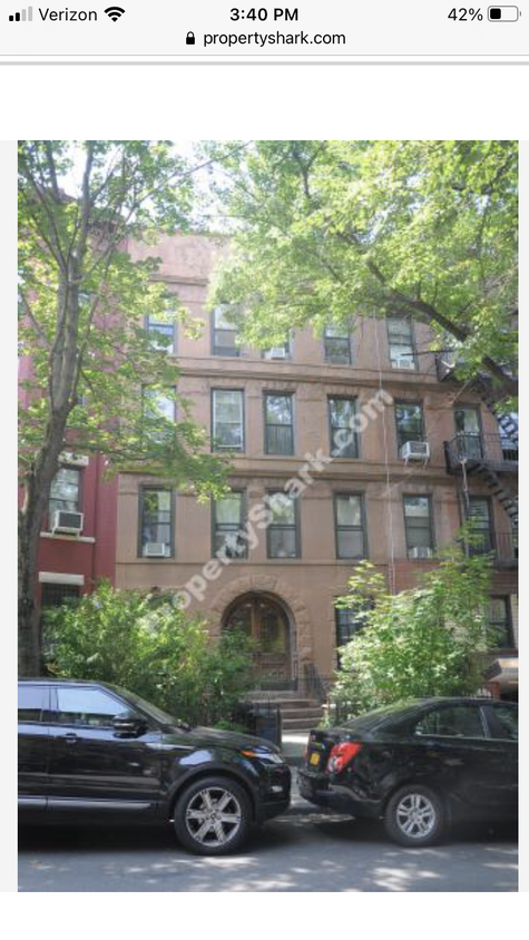 Primary Photo - 464 6th St