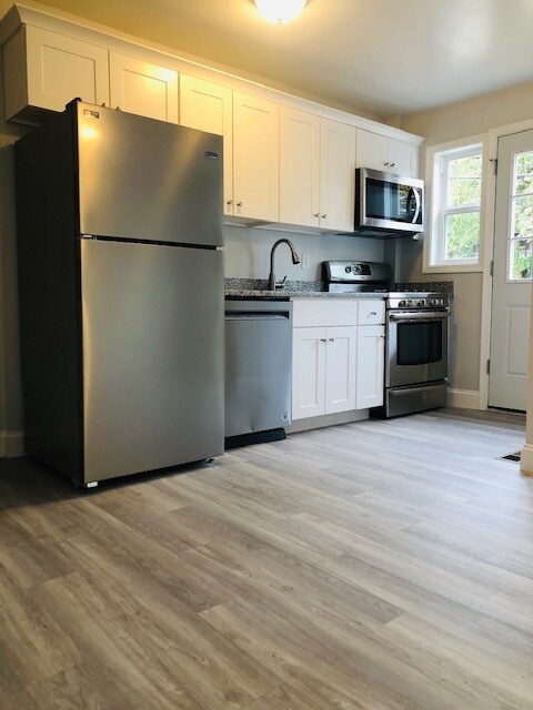 Foto del edificio - 1602 Yakona Rd