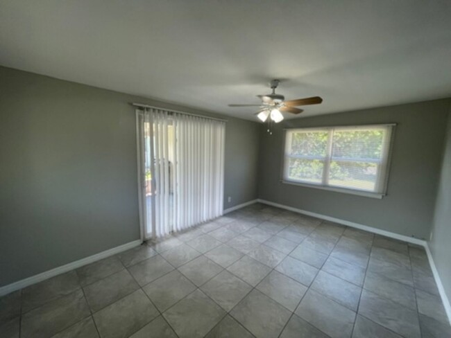 Foto del edificio - Charming 2BR/1BA Home Available NOW in Pin...