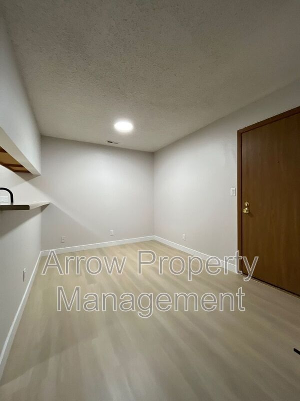 Foto del edificio - 2334 N 44th St