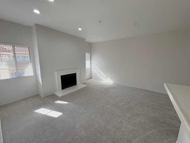 Foto del edificio - 16912 Sims Lane