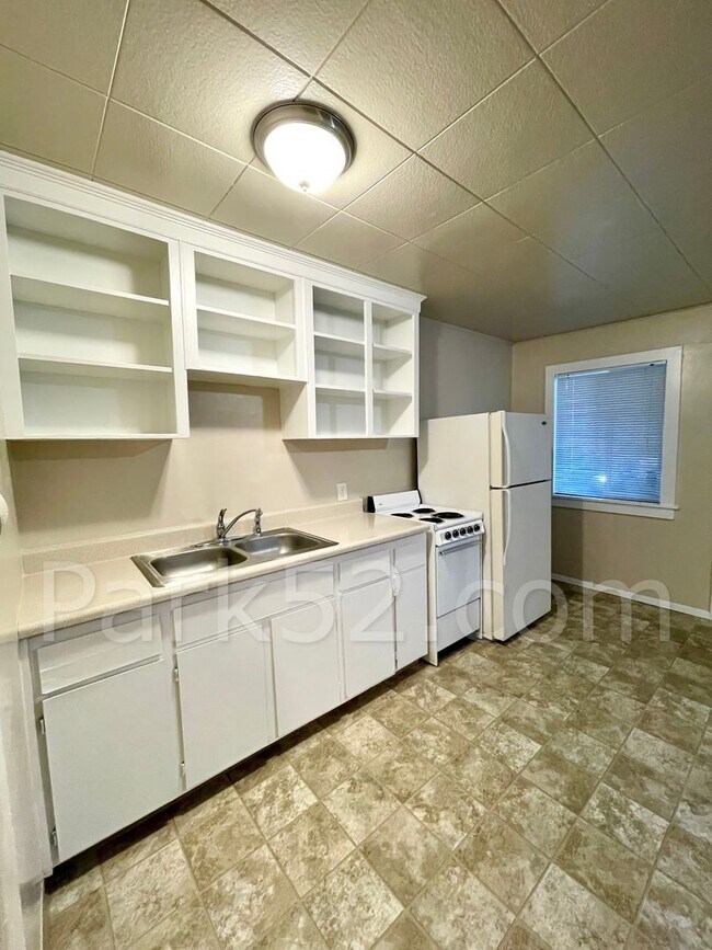 Foto del edificio - Cozy 1 Bedroom Apartment