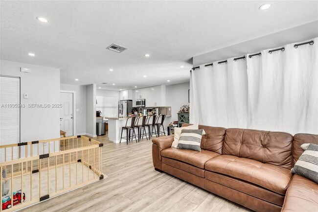 Foto del edificio - 12950 SW 66th Terrace