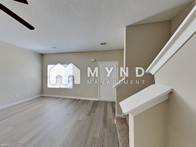 Building Photo - 3 br, 2.5 bath House - 2228 Bigwood Trl