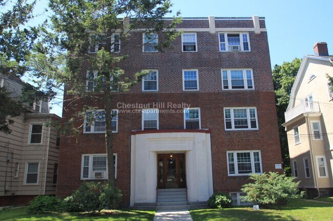 Building Photo - 35 Langdon St