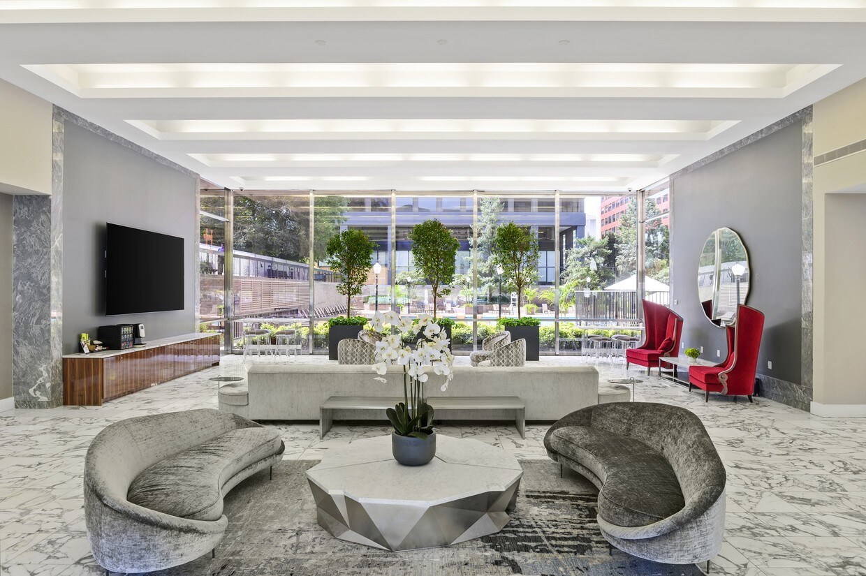 Crystal Square Apartments Apartments Arlington, VA