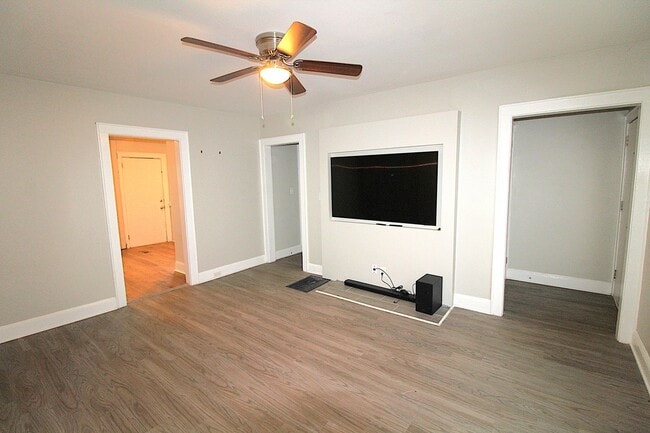 Photo - Welcome to Your New Home in Enderly Park!