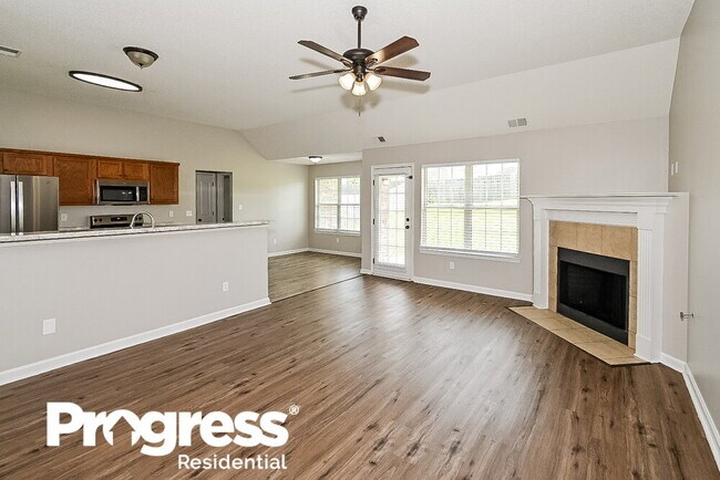 Building Photo - 3911 Rasco Hills Dr
