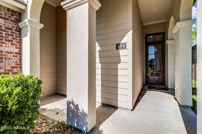 Building Photo - 154 Brightwood Dr