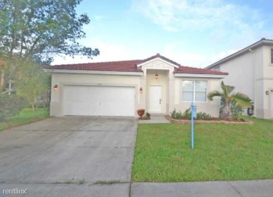 Primary Photo - 5013 SW 135th Ave