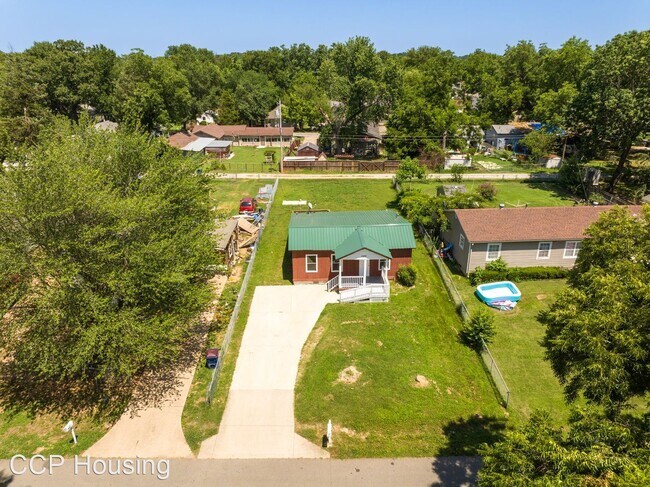Building Photo - 2 br, 1 bath House - 1214 North 44th Street