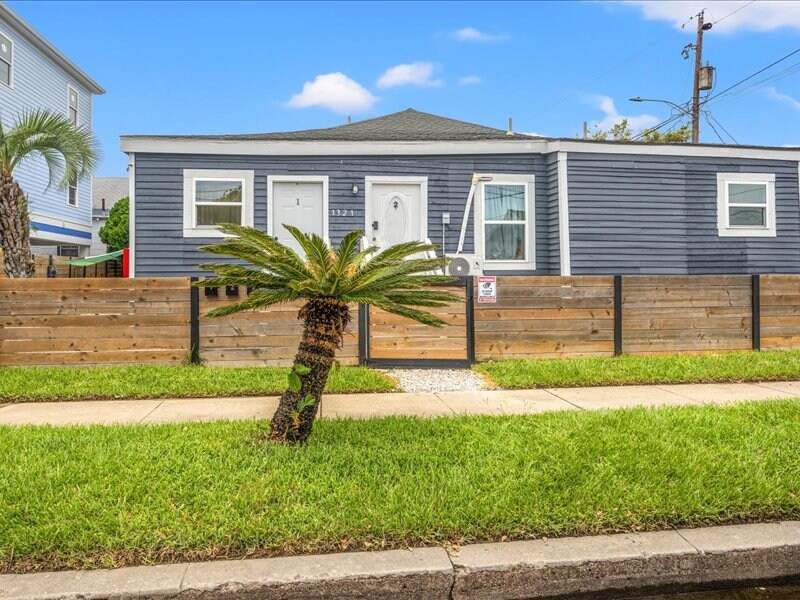 Foto principal - 1321 35th St