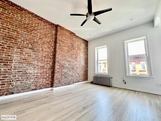Building Photo - 2 bedroom in BROOKLYN NY 11222