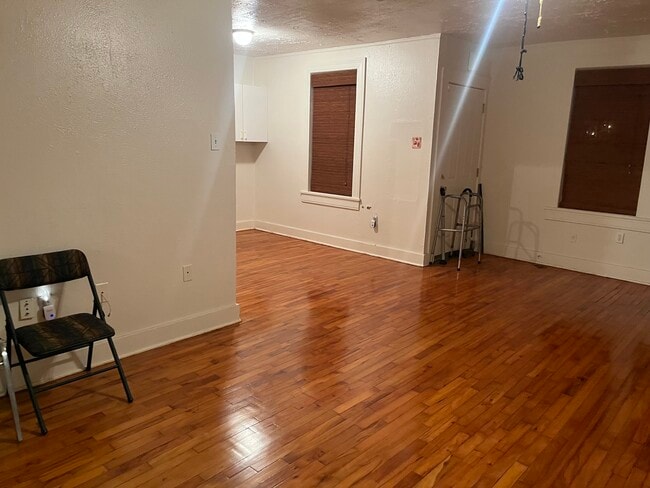 Photo - 4832 Convention St House