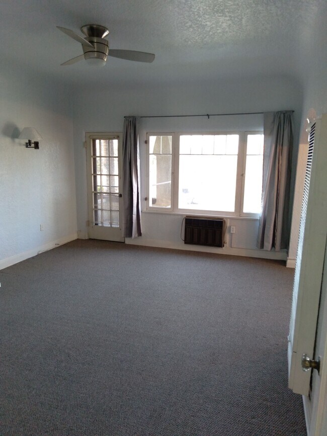 610 The Ter Unit 3, Redlands, CA 92374 610 The Ter Redlands, CA