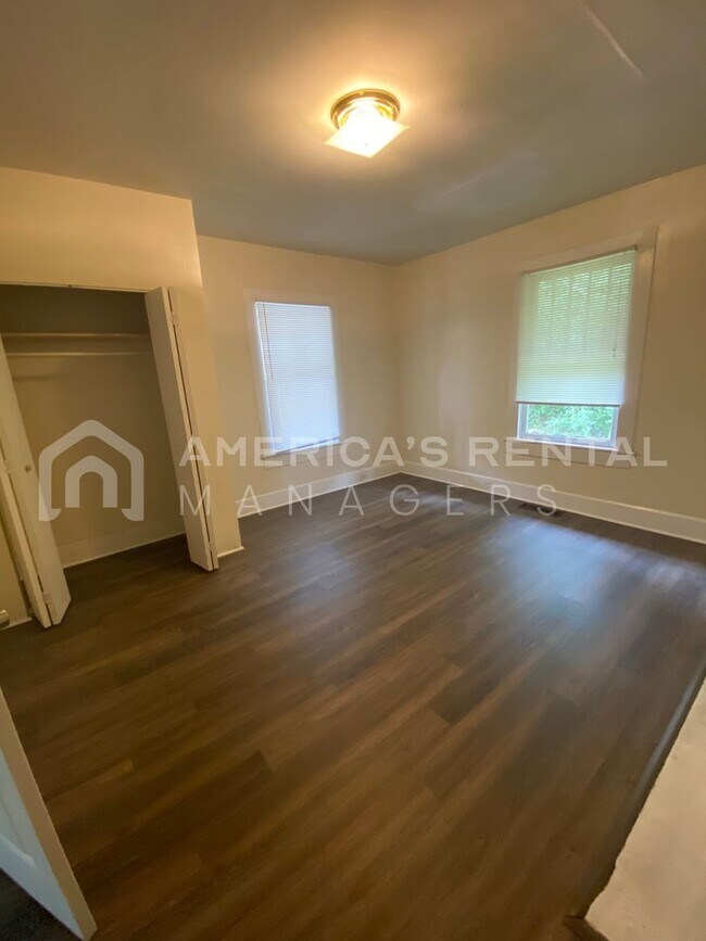 Foto del edificio - Home for rent in Tarrant!! Available Now!!