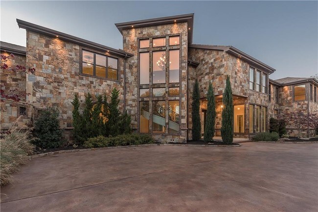 Foto del edificio - 4511 Watauga Rd