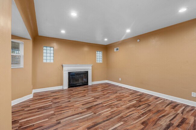 Foto del edificio - Newly Renovated 4-Bedroom Home | Riverview...