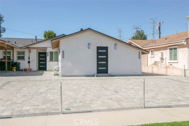 Building Photo - 11321 Collett Ave