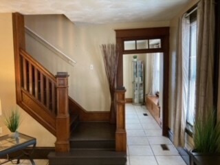 Foto del edificio - 128 E Bell Ave