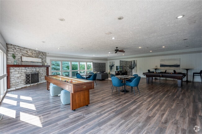 Clubhouse - Eagle Creek