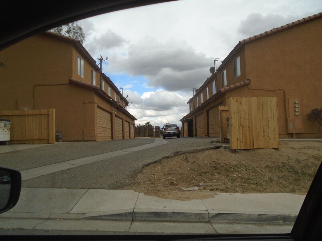 Primary Photo - FORTIER ST 3221 UNIT A-D