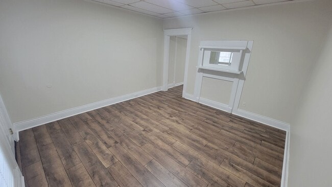 Photo - Shotgun Styled One Bedroom Close To UOfL House