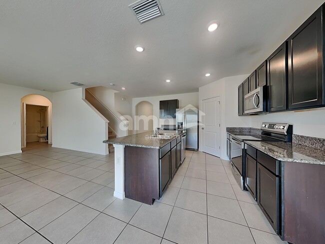 Building Photo - 3011 Bridgeman Ct