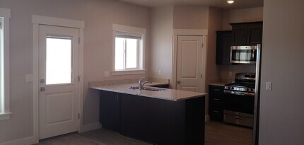 Building Photo - 3049 N 275 E