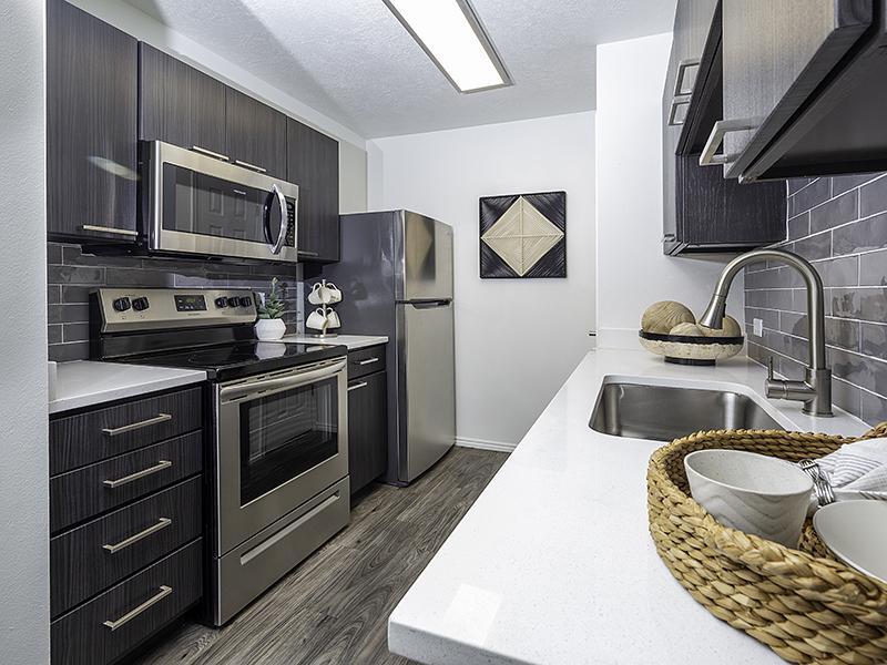 Woodgate at Jordan Landing Apartments 3851 W Cobble Ridge Dr West