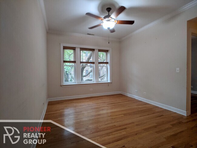 Building Photo - 3242 N Clifton Ave