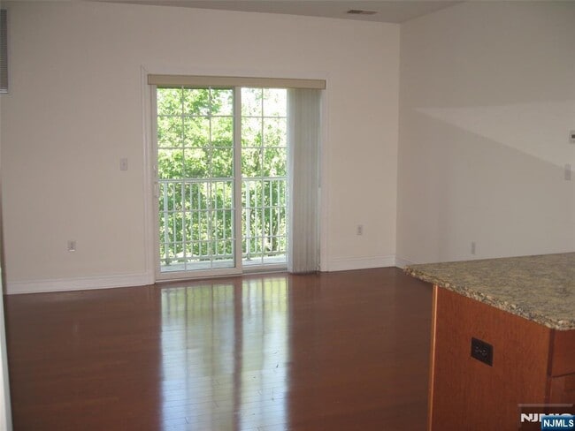 Building Photo - 2411 Windsor Park Ct