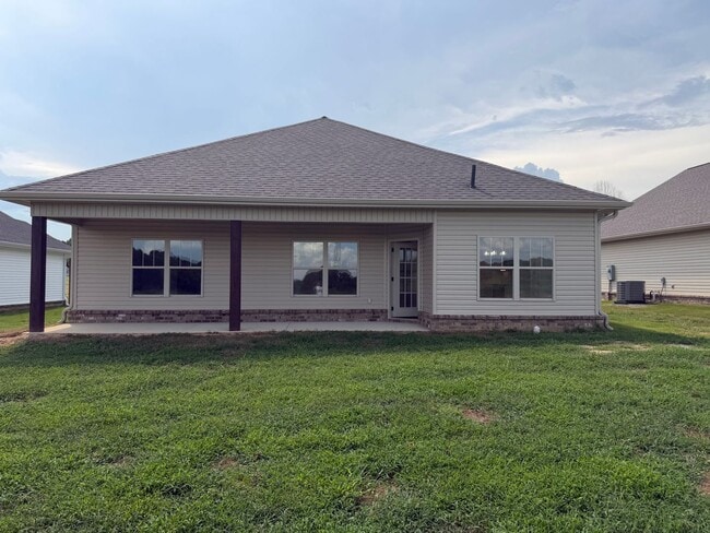Building Photo - 225 Deer Trail