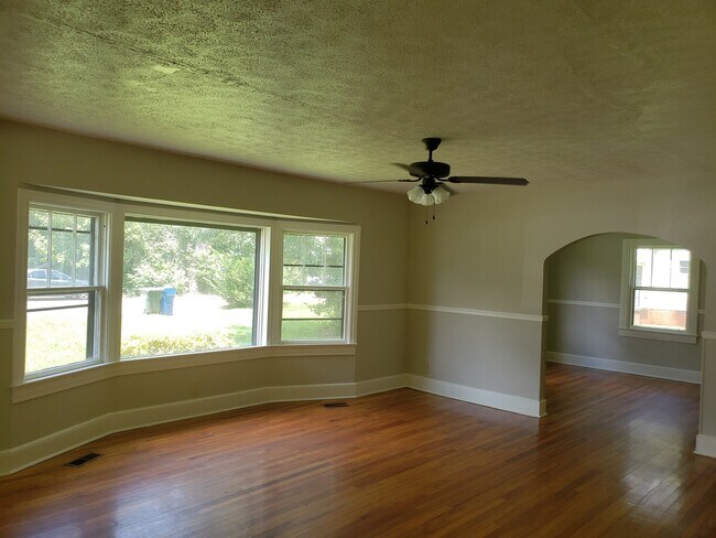 Foto del edificio - 1210 2nd Ave