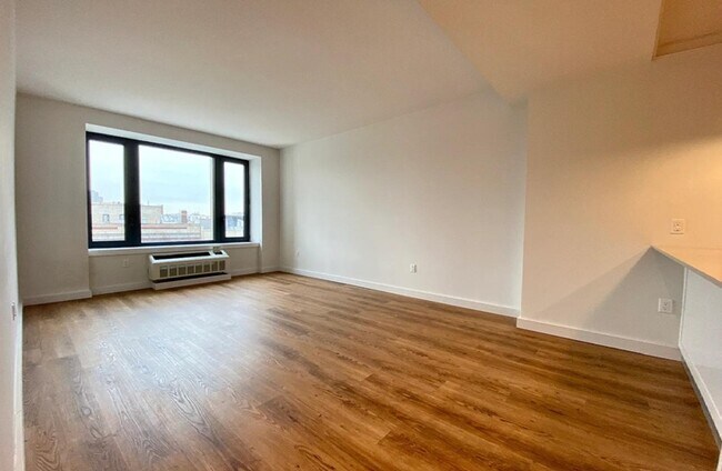 Foto del edificio - 409 Eastern Pkwy