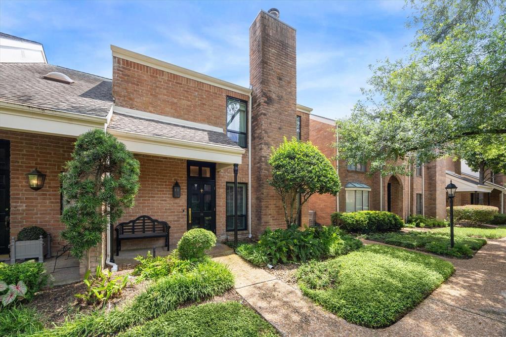Foto principal - 2901 Bammel Ln