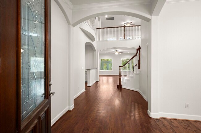 Foto del edificio - 107 Island Blvd