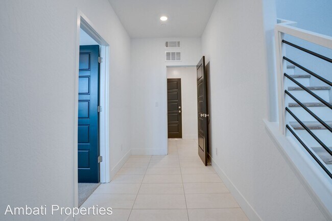 Building Photo - 2 br, 2 bath House - 10961 Blackberry Dr.