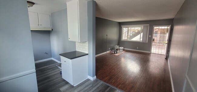 Living Area - 7107 Coldwater Canyon Ave