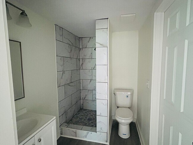 Foto del edificio - 3/2 for rent in downtown Brandon, MS!