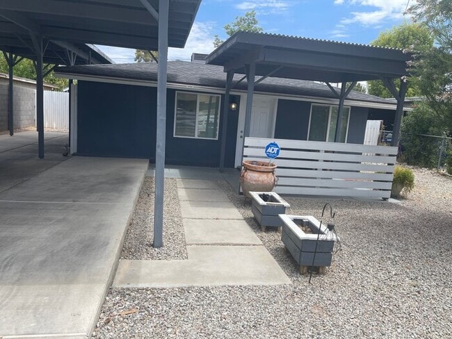 Building Photo - Great Home in Arcadia Light - Price Reduced