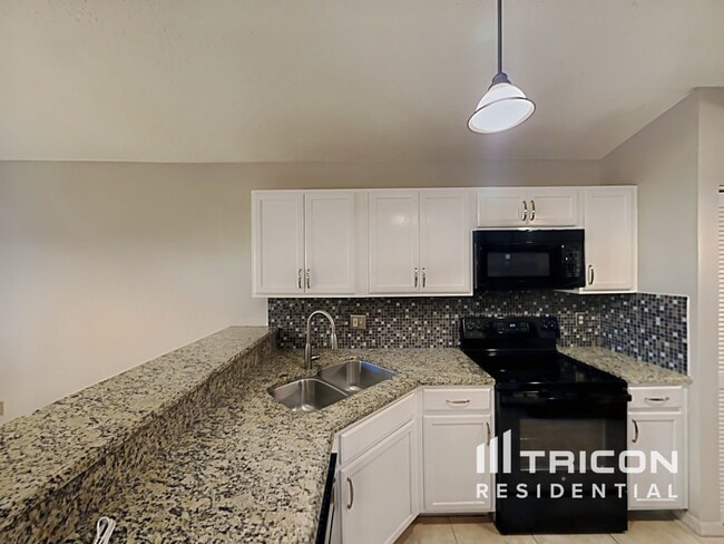 Building Photo - 1425 Walden Oaks Pl