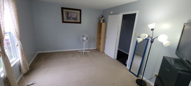 Foto del edificio - 10938 Parker Dr