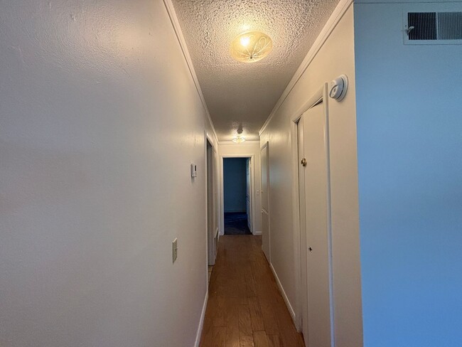 Foto del edificio - Sapulpa Cutie - New flooring and Paint