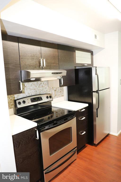 Foto del edificio - 4478 Lord Loudoun Ct
