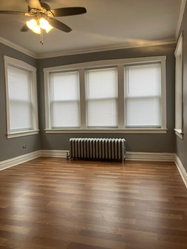 Foto del edificio - 4238 W Grenshaw St